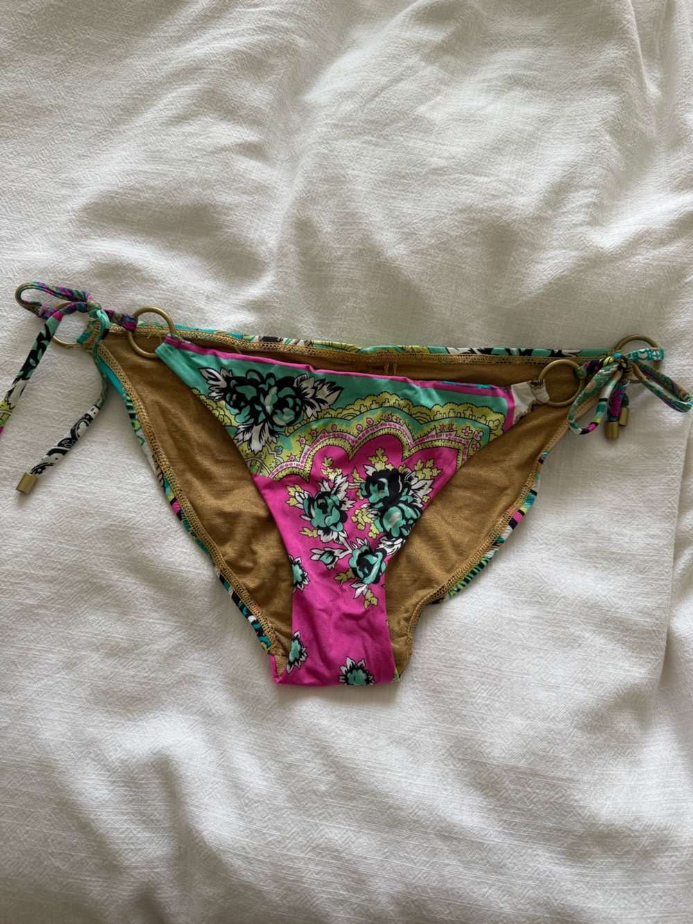 Vitamin A Gold Lined String Bikini Bottom with Teal and Pink Florals sz L 10